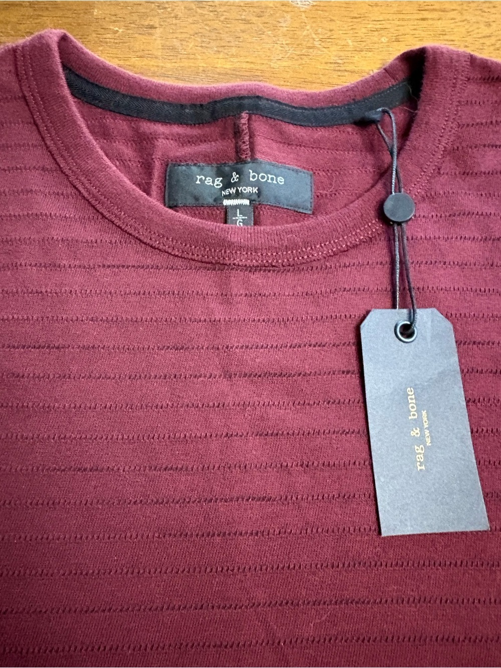 rag & bone Men's Wine Textured Crewneck Tee